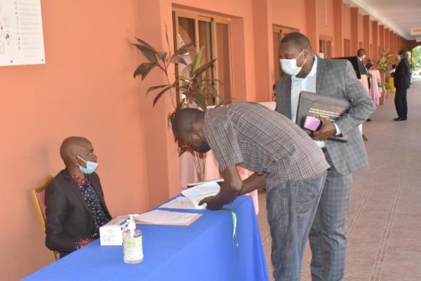 Setores bancário e judicial unidos em debate para melhoria de relações na 2ª jornada banca justiça da APBEF-GB