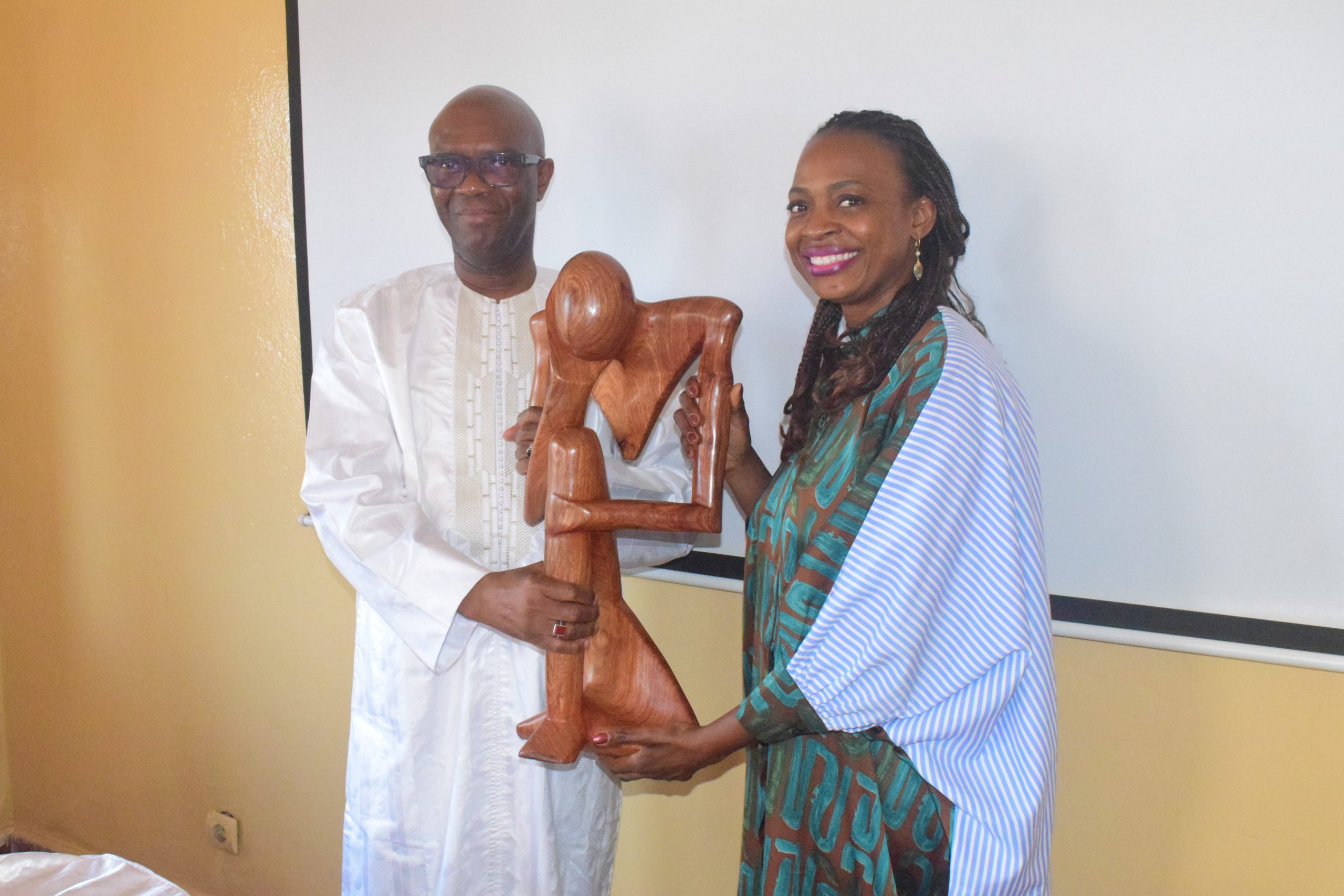 Discurso da Presidente na cerimónia de despedida do Senhor DIARRA, DG de Orabank GB